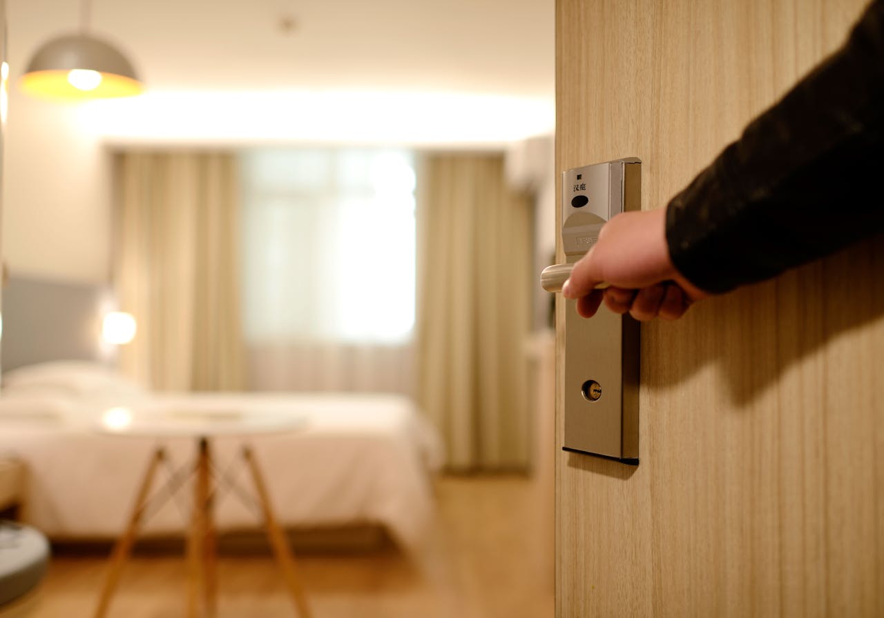 Podróż służbowa do Wielkopolski? Hotel 500 w Tarnowie Podgórnym jako idealna baza biznesowa