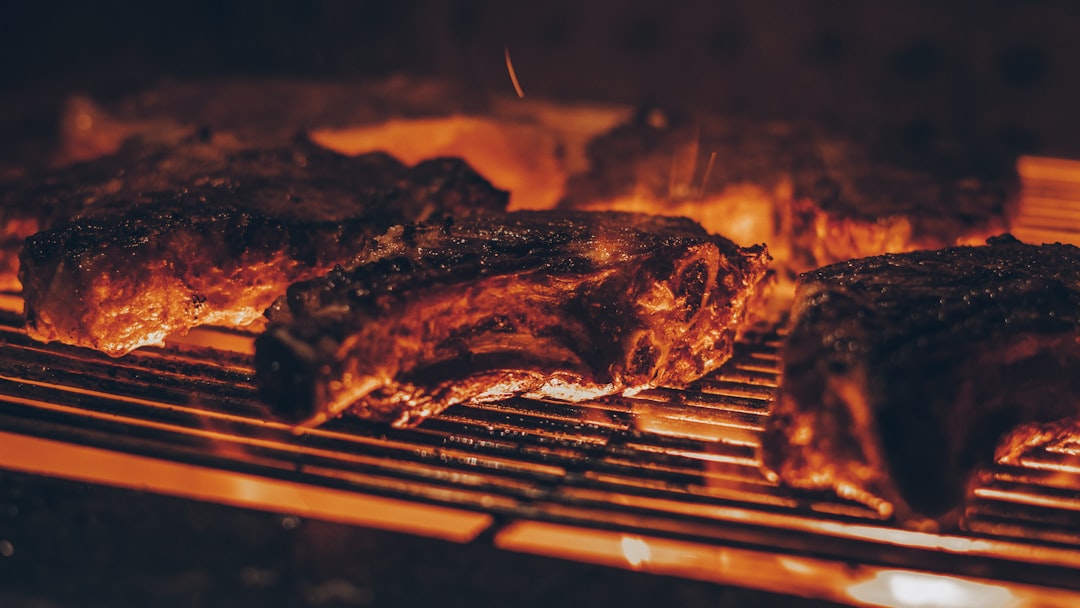 Jak się ubrać na grillowanie: porady dotyczące stylizacji
